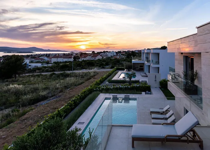 Belvedere 2 Zadarvillas Vila *